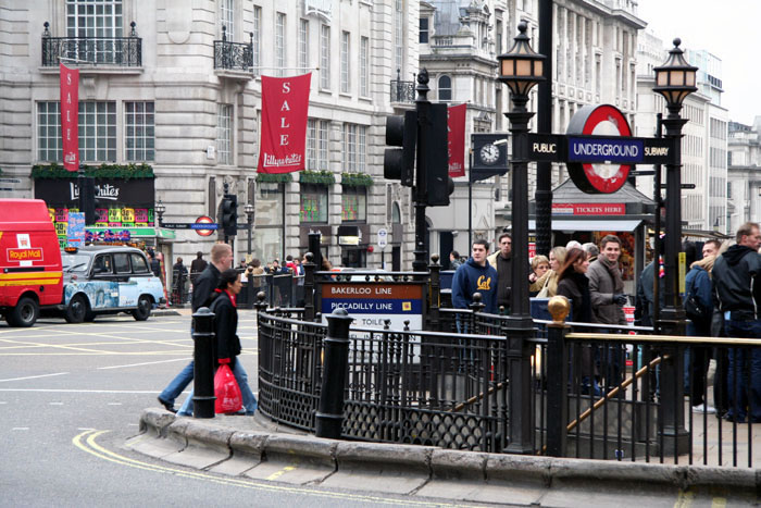 oxford street © max sauter